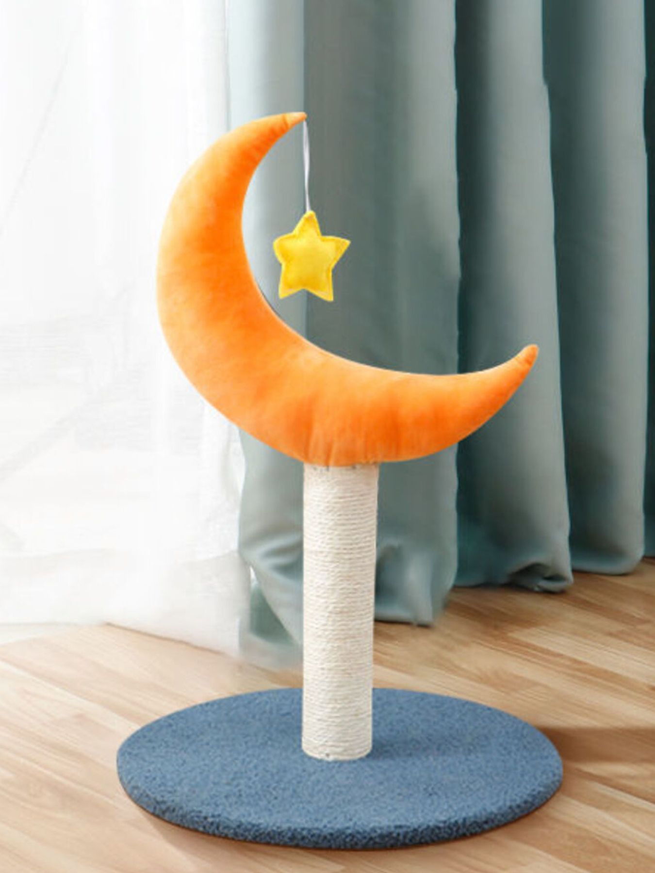 Elevated Cat Tree with Integrated Bed