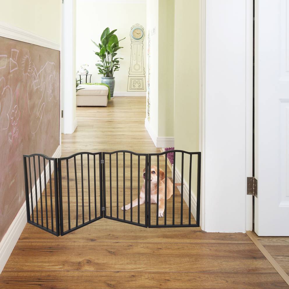 Arc Wooden Folding Pet Gate for Doorways and Stairs