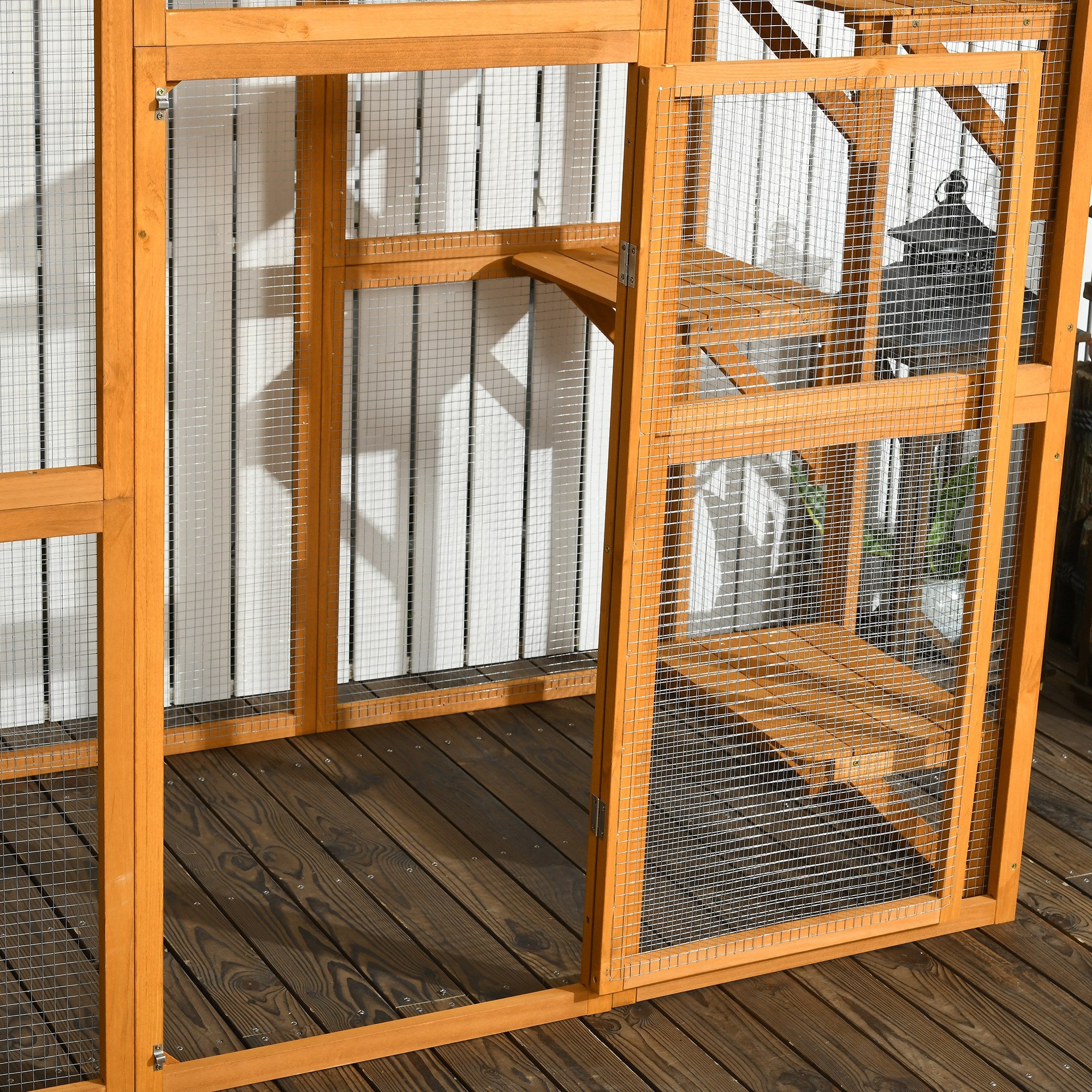 Outdoor Cat Enclosure, 71" L, 6 Ledges, Orange